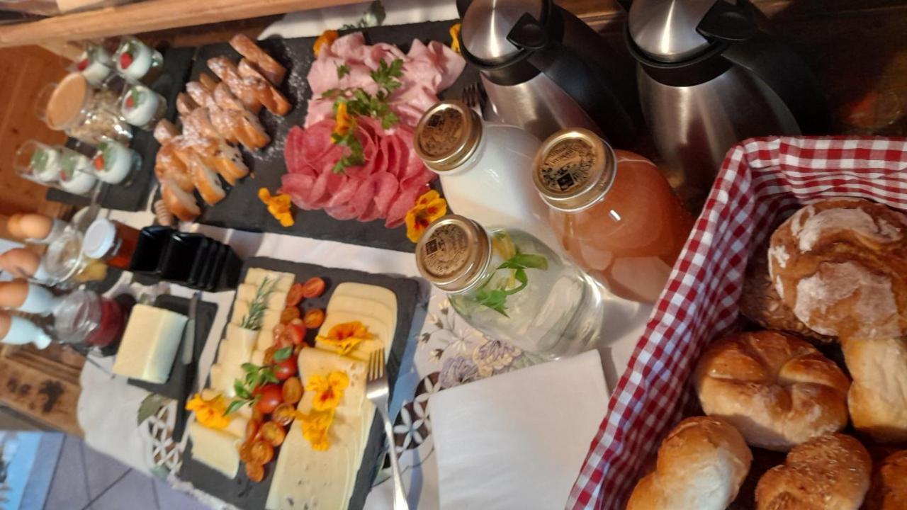 Schweiggerhof -Agriturismo- Farm Holidays Вілландро Екстер'єр фото