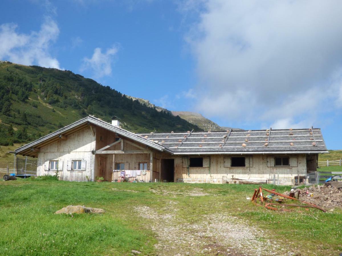 Schweiggerhof -Agriturismo- Farm Holidays Вілландро Екстер'єр фото